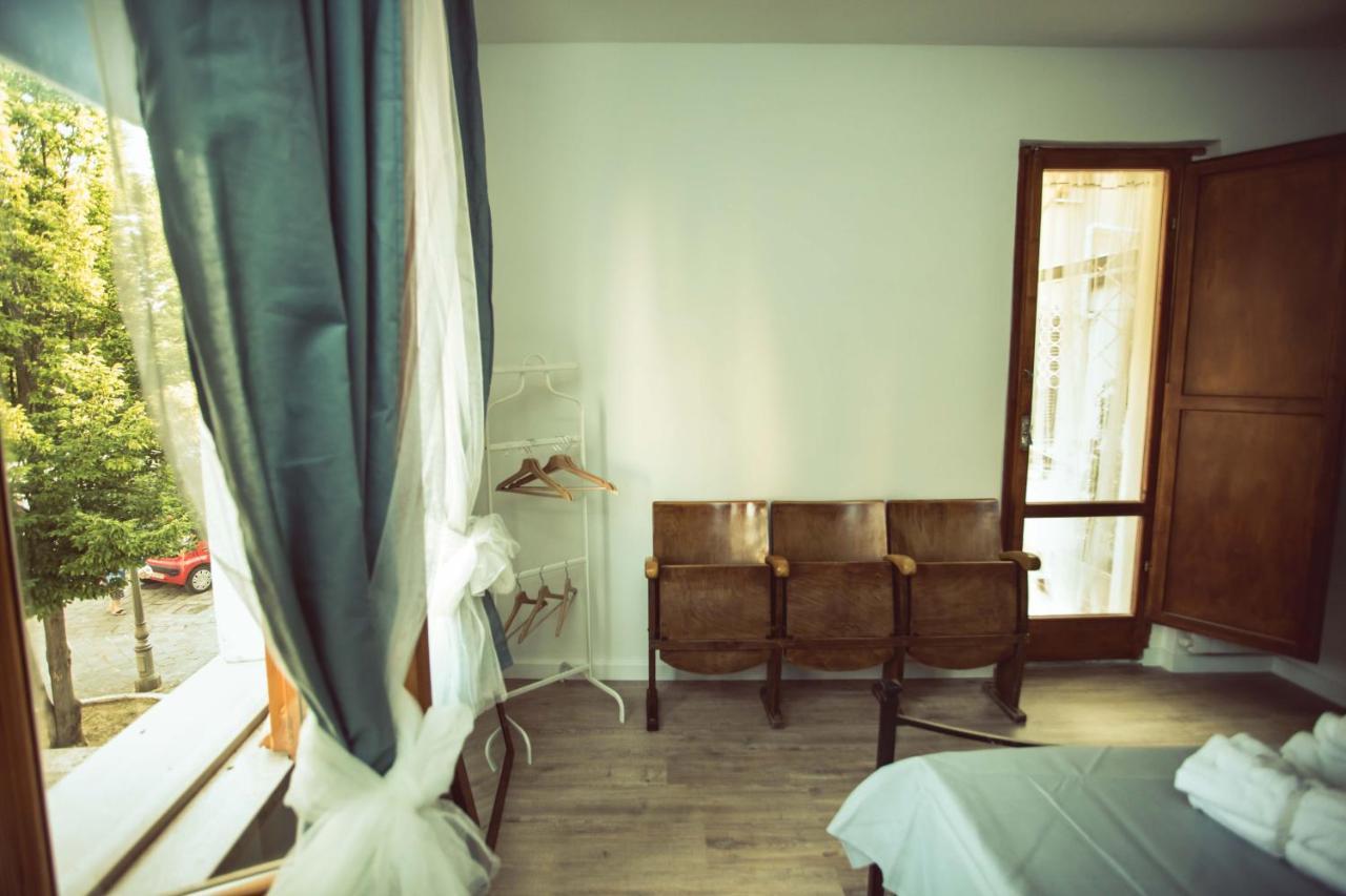 Bed and Breakfast La Finestra Sul Cortile à Atri Extérieur photo